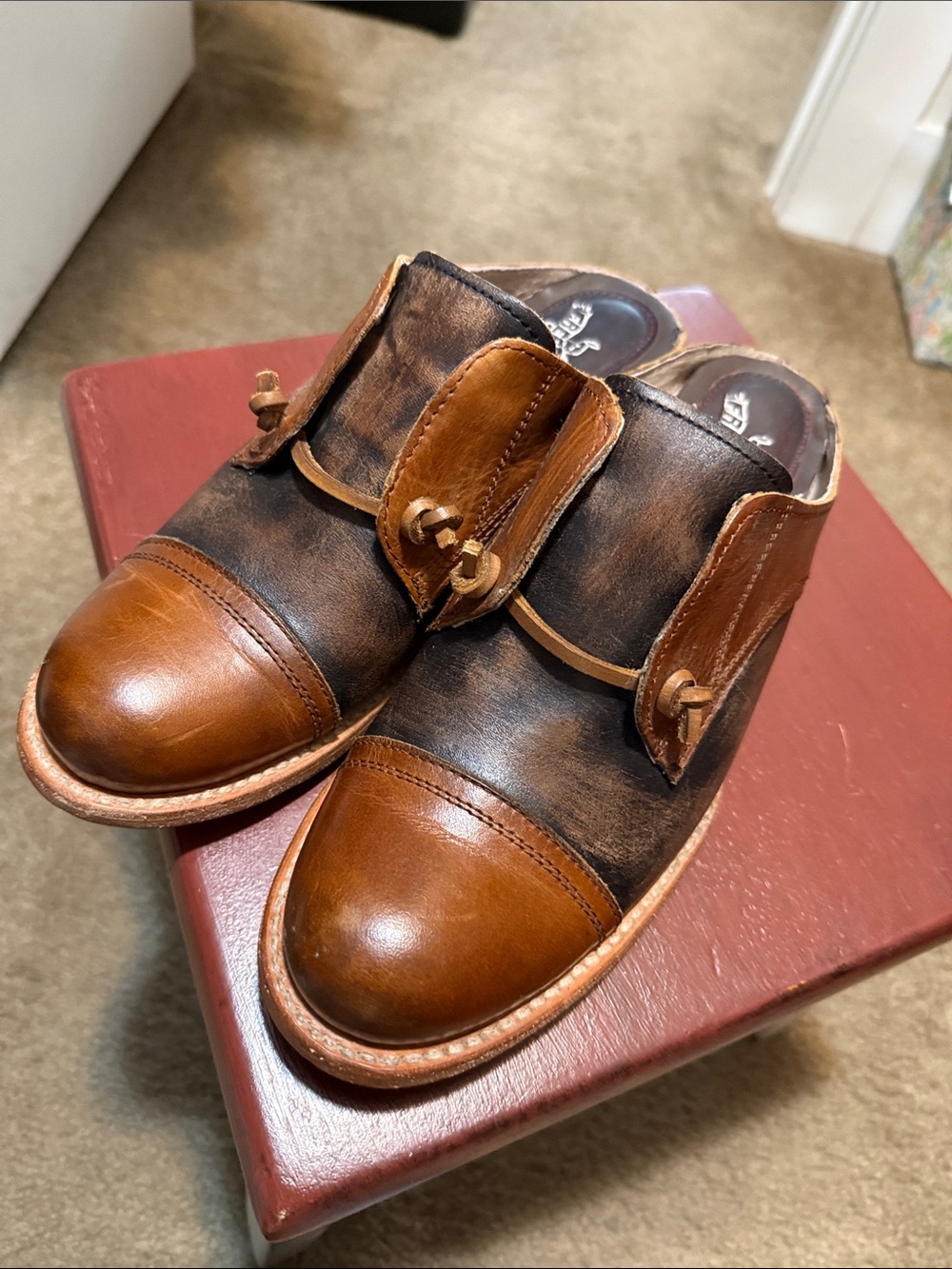 Freebird by Steven Two-Tone Brown Leather Knot-Accent Slip-On Loafers